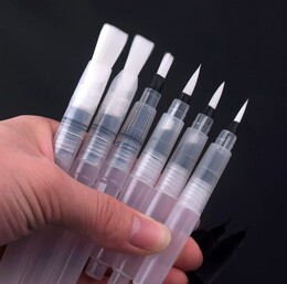 Waterbrush Su Hazneli Fırça Seti 6 Farklı Kalınlık - 4